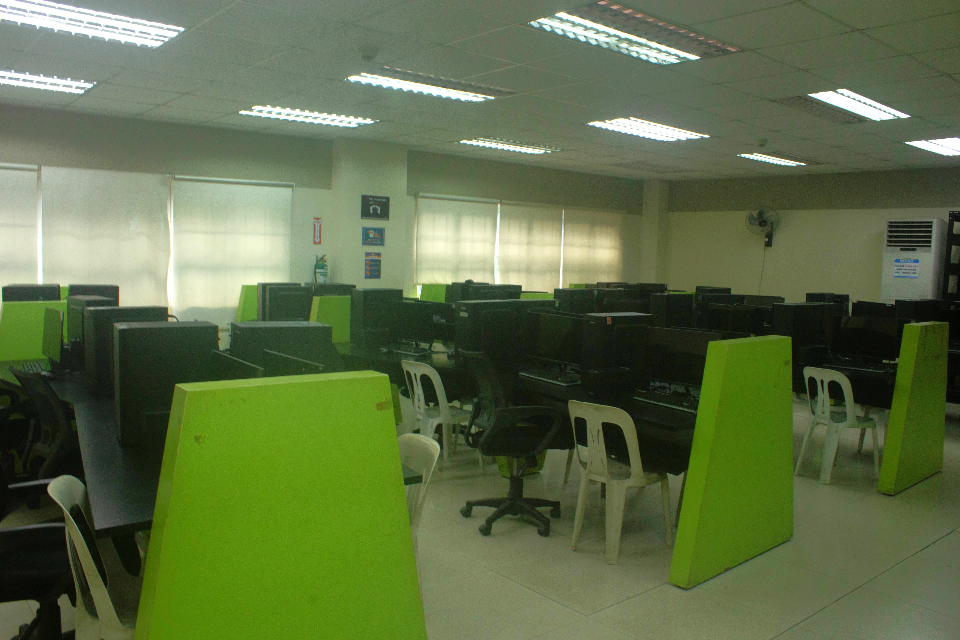 Computer Laboratory photo 5