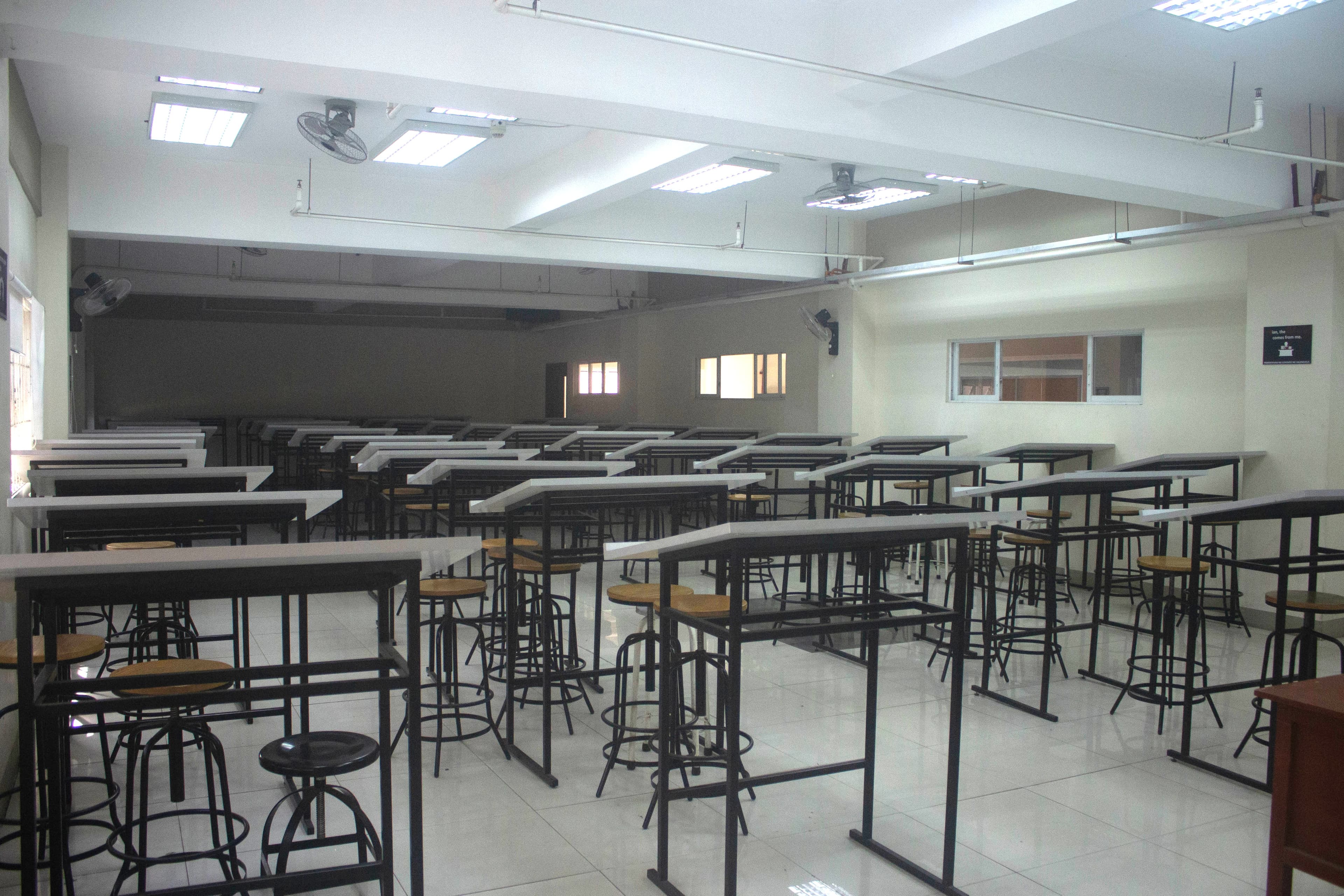 Drawing Room photo 2