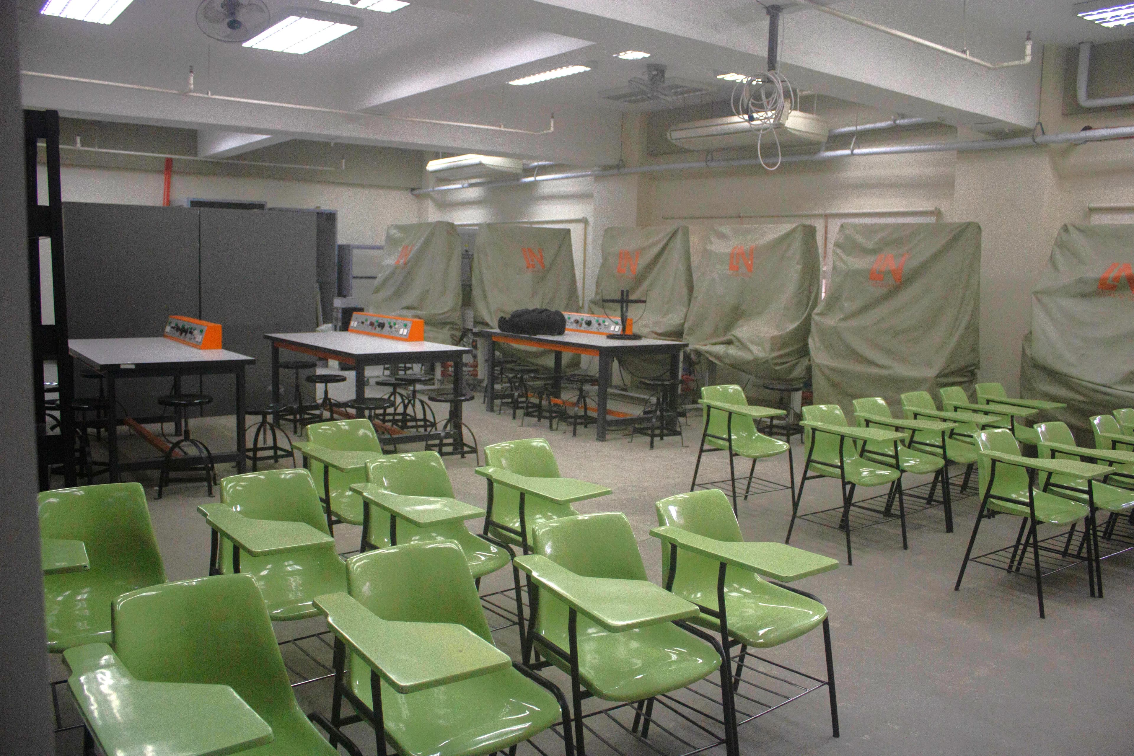 Electronics Engineering Laboratory photo 4